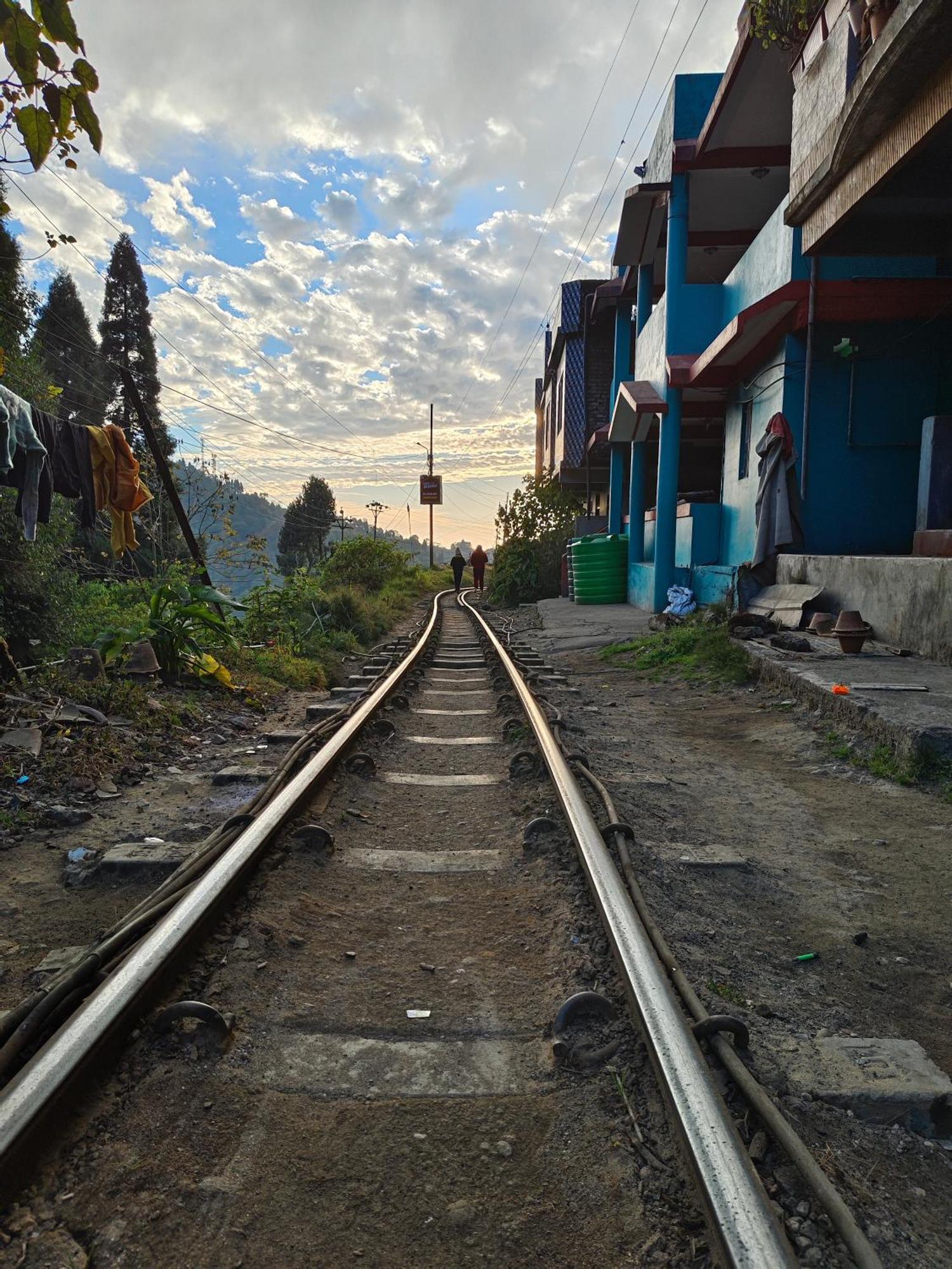 Pathi Bunkers Hostel ดาร์จีลิง ภายนอก รูปภาพ