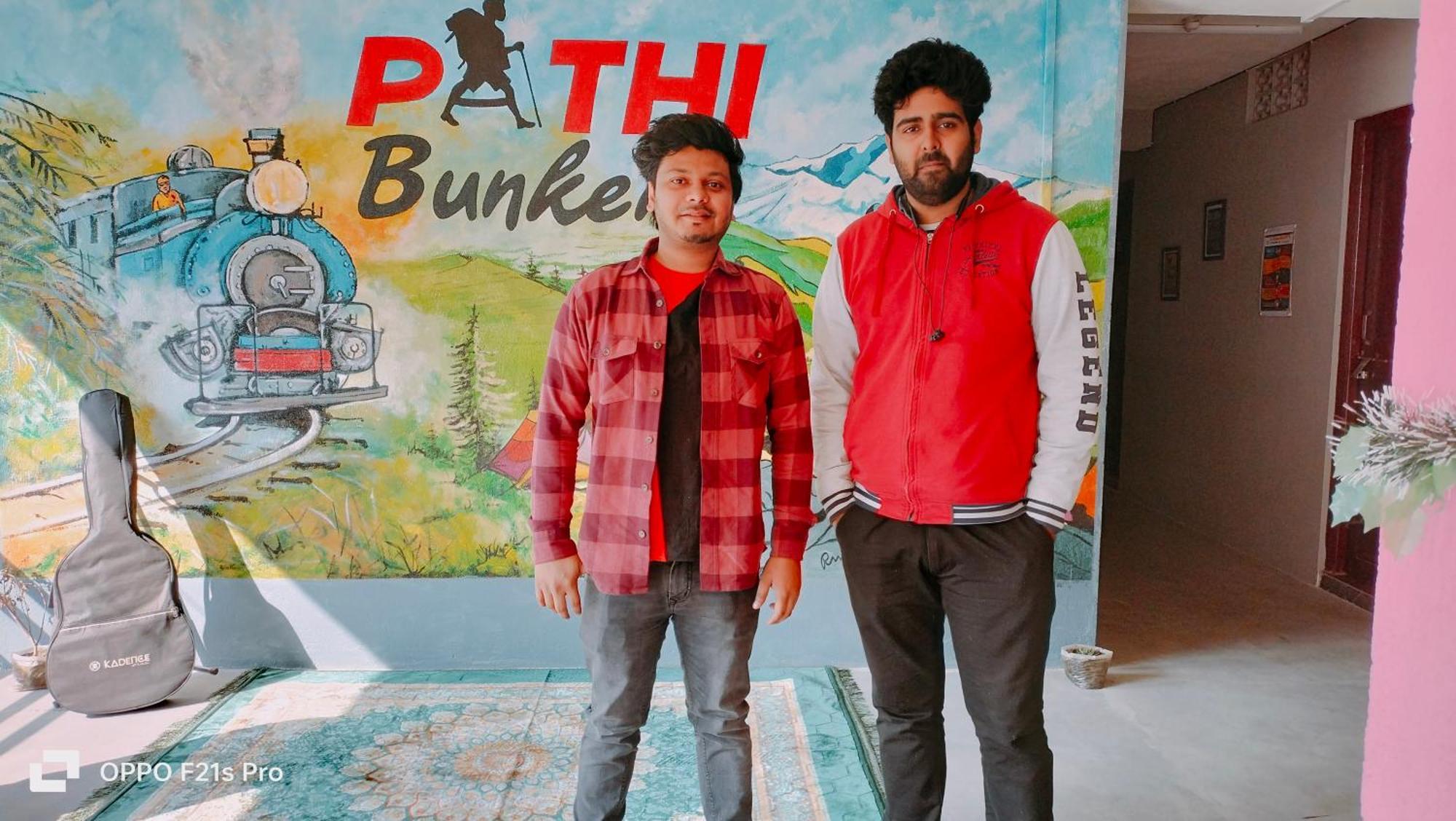 Pathi Bunkers Hostel ดาร์จีลิง ภายนอก รูปภาพ
